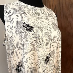 SOLD NWT J. Jill Black and White Graphic Tank L